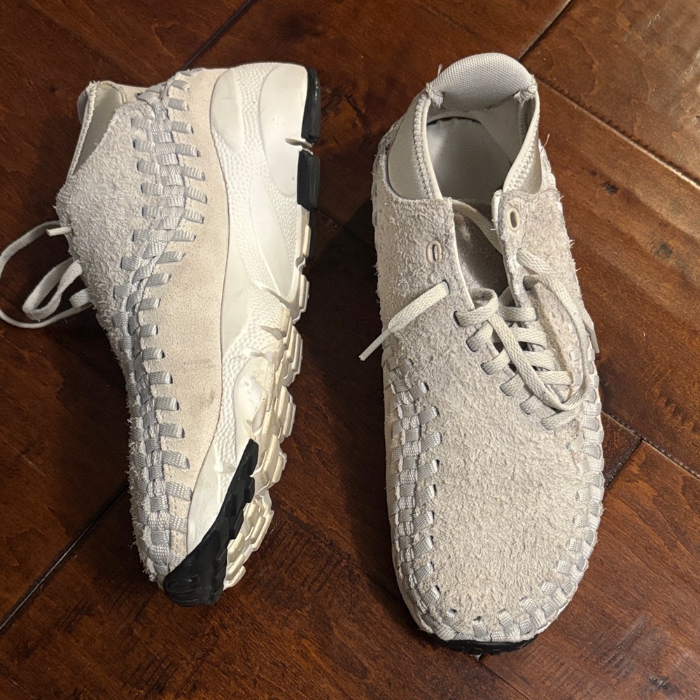 Nike Cream Athletic Shoes